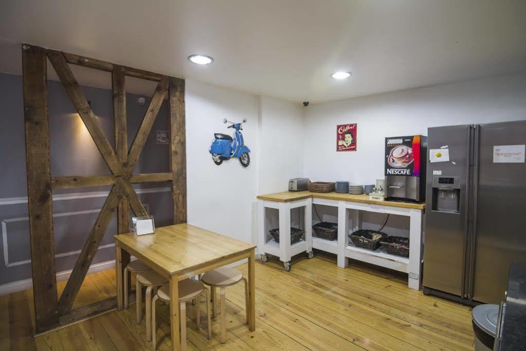 Stay Inn Lisbon Hostel Exterior photo